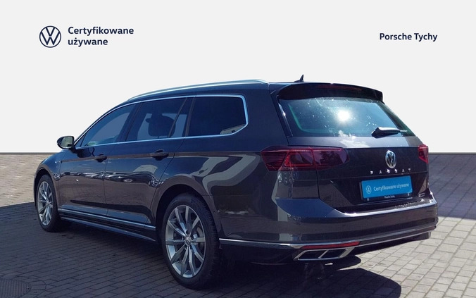 Volkswagen Passat cena 149900 przebieg: 60190, rok produkcji 2019 z Radymno małe 562